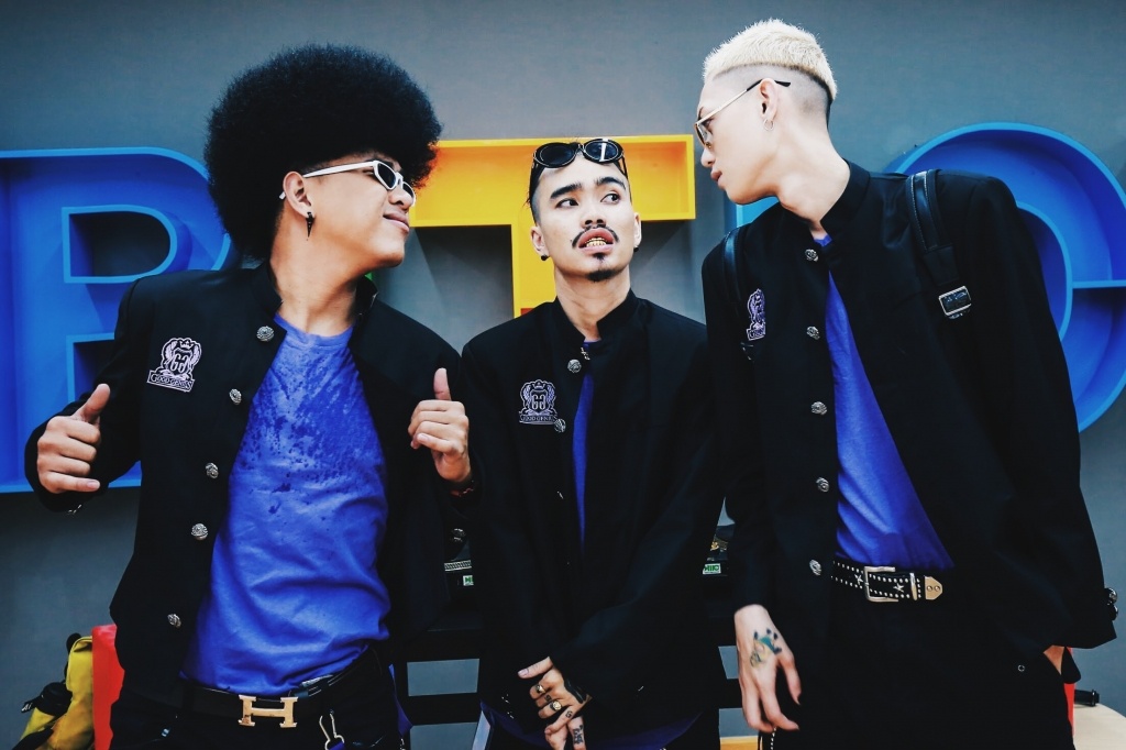 review phim Truong hoc ba vuong anh 3