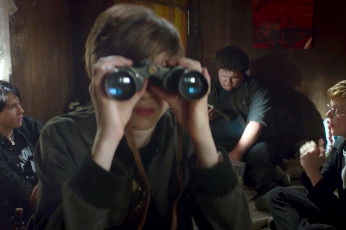 Trailer bo phim 'Mua he kinh hoang '84' hinh anh