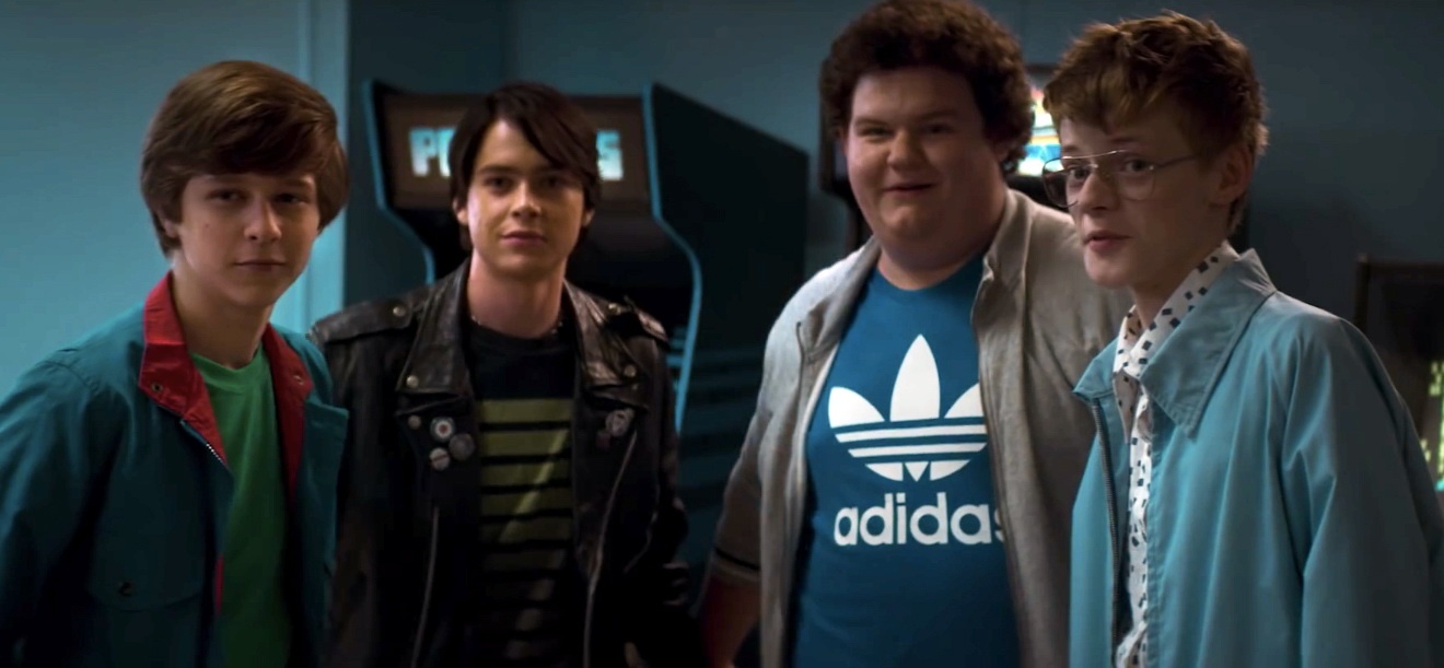 review phim Mùa hè kinh hoàng 84 ảnh 2 review phim Mua he kinh hoang 84 anh 2