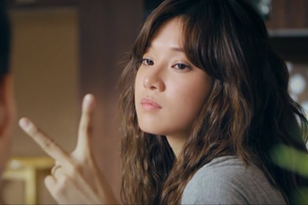 ‘Ke hoach doi chong’ cua Hoang Yen Chibi: Hoi hot, thieu cam xuc hinh anh