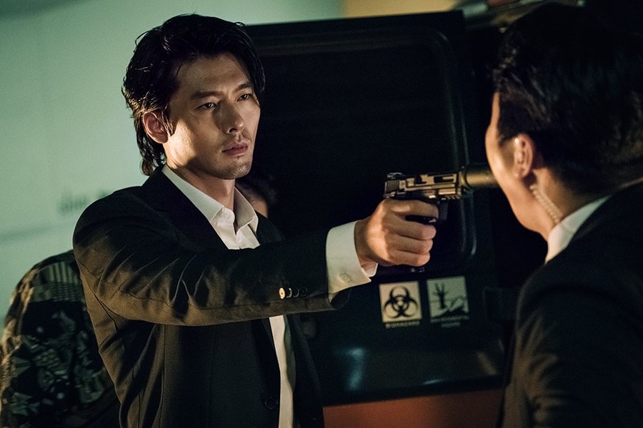 ‘Cuoc dam phan sinh tu’: Hyun Bin an tuong qua vai phan dien kho doan hinh anh