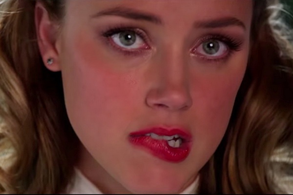 Phim cua Amber Heard bi che ngo ngan, co doanh thu ra mat tham hoa hinh anh
