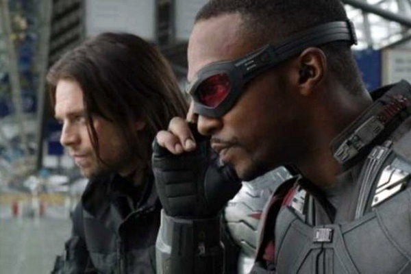 Doi ban than cua Captain America co phim truyen hinh rieng hinh anh