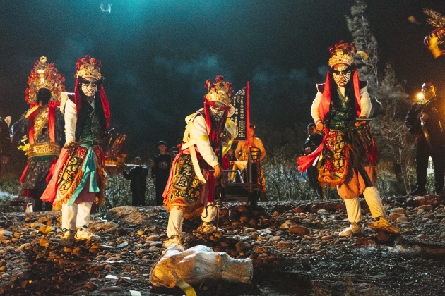 Trailer bo phim 'Thong long ma' hinh anh