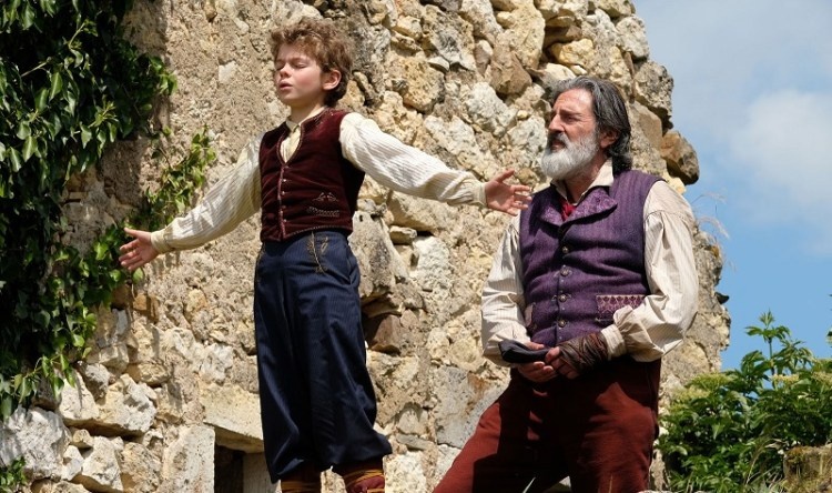 Trailer bo phim 'Khong gia dinh' hinh anh