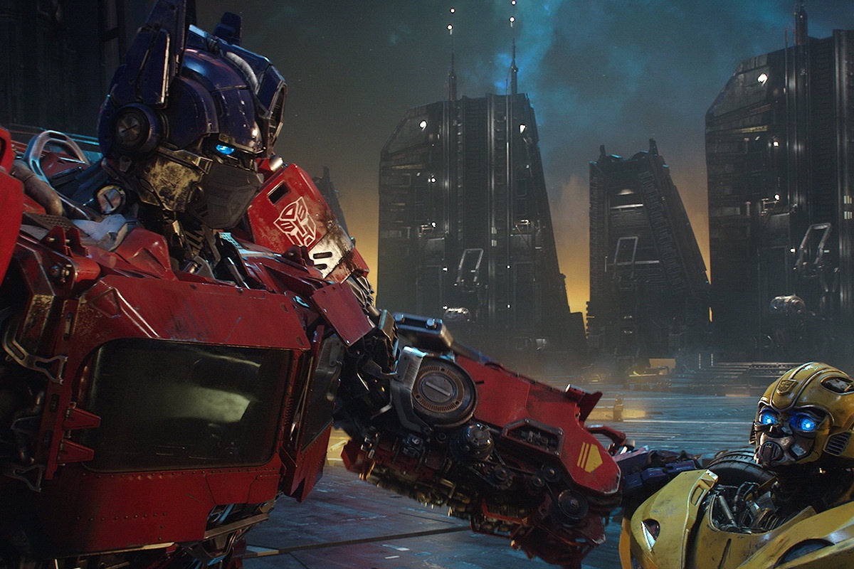 Tai sao chi 5 phut dau ‘Bumblebee’ da khien fan Transformers thoa man? hinh anh