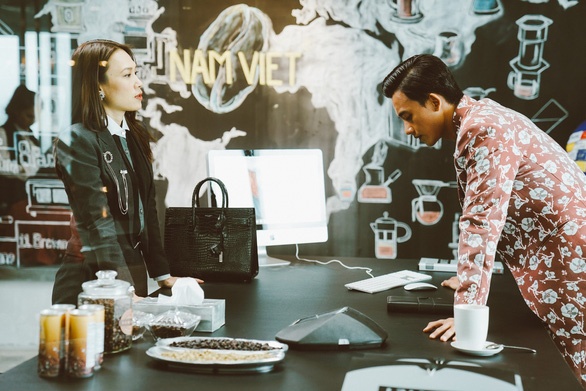 Trailer bo phim 'Chi tro ly cua anh' hinh anh