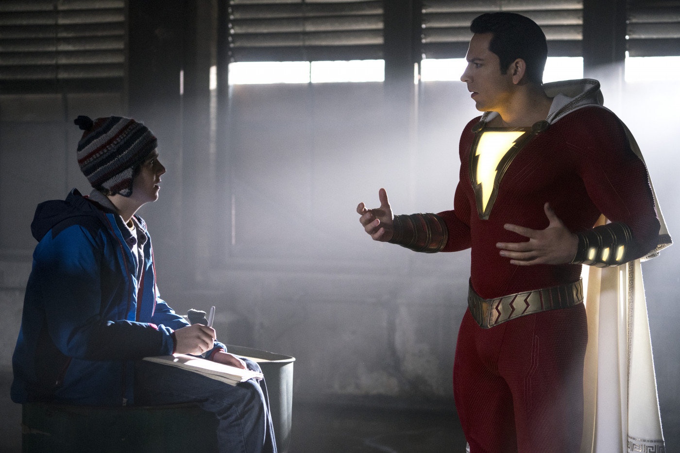 Trailer bo phim 'Shazam!' hinh anh