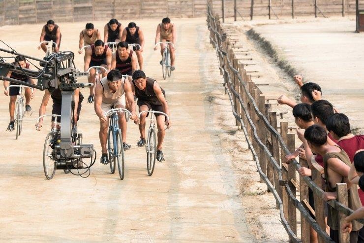 review phim Ông hoàng đường đua ảnh 5 review phim Ong hoang duong dua anh 5