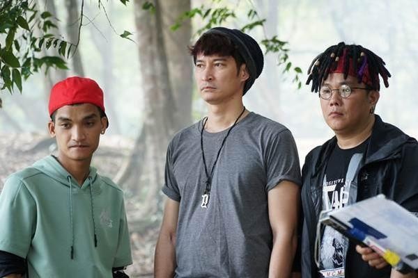 ‘Lat mat: Nha co khach’ cua Ly Hai - it kinh di, nhung rat giai tri hinh anh