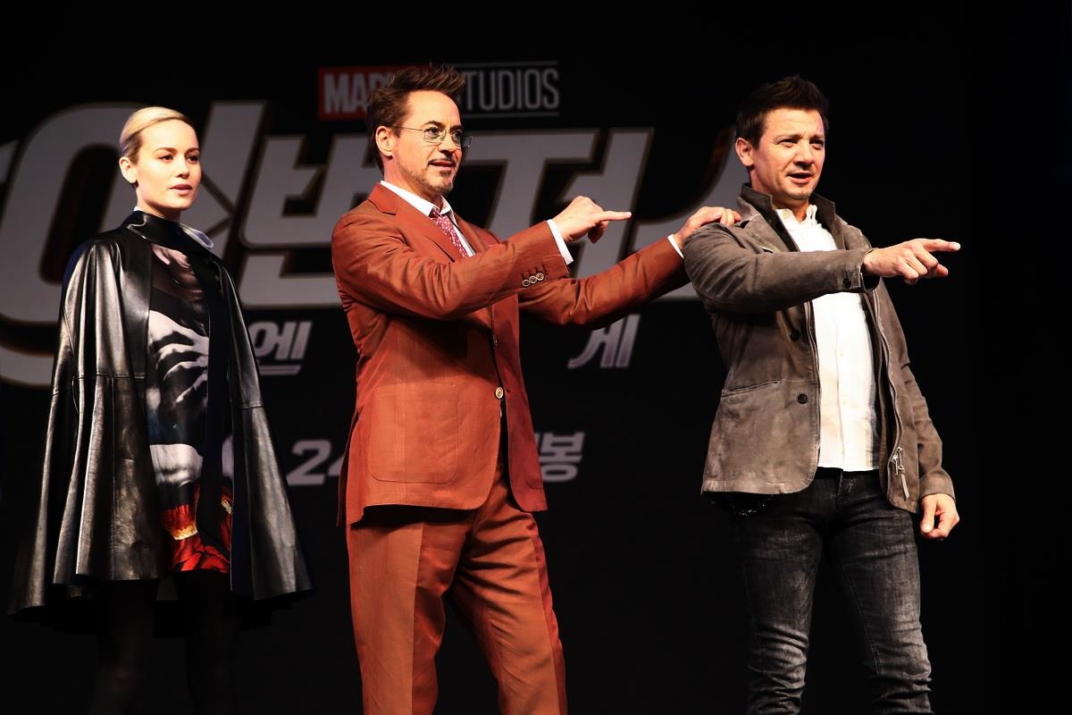 'Avengers: Endgame se hoanh trang ngang voi phan ket Chua Nhan' hinh anh