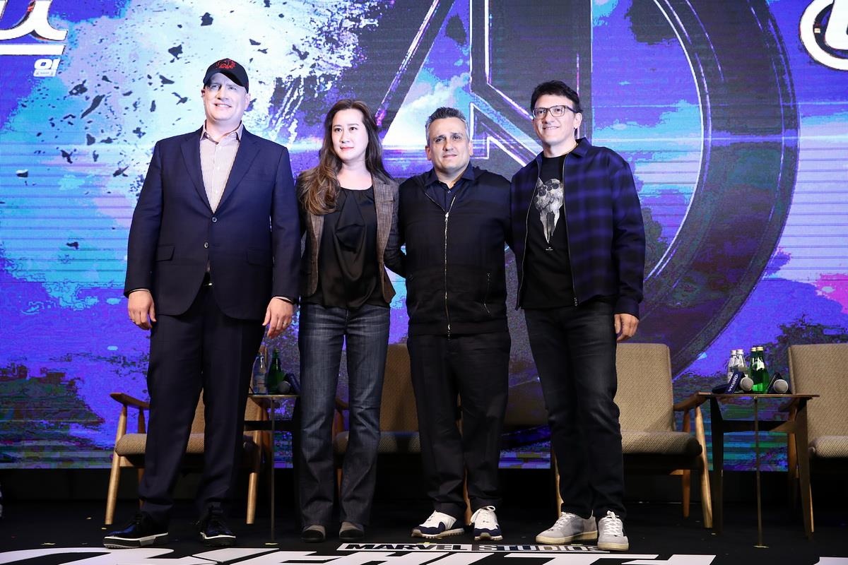 hop bao Avengers: Endgame anh 8