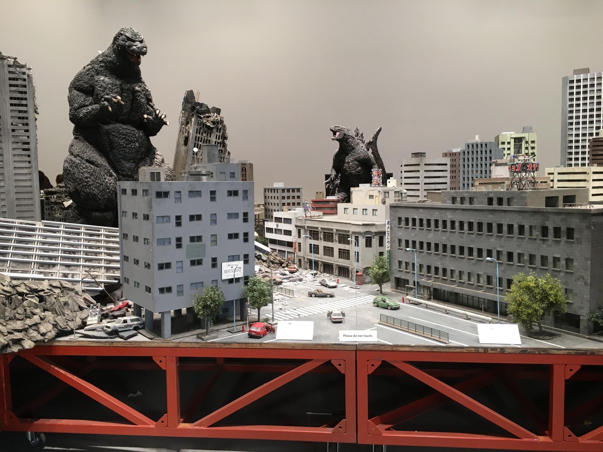 bao tang Godzilla anh 2
