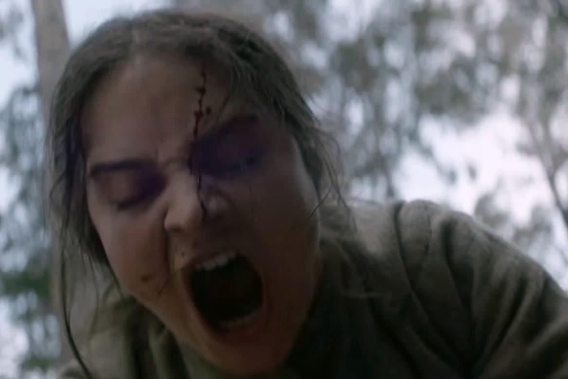 Khan gia bo ve, la het vi phim co nhieu canh cuong hiep hinh anh