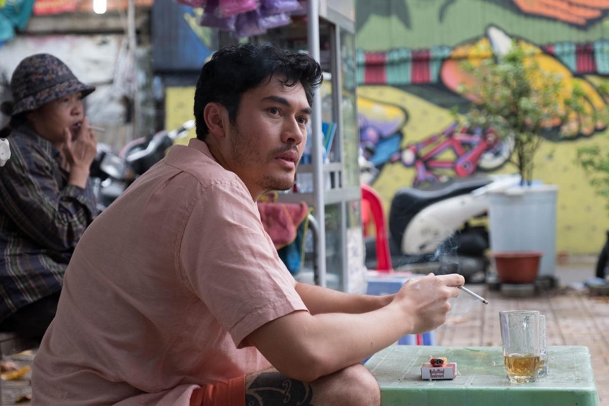 Sao ‘Crazy Rich Asians’ dong phim dong tinh lay boi canh Sai Gon hinh anh