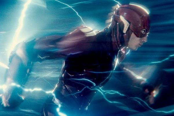 Phim ve sieu anh hung Flash cua DC co the do dao dien ‘IT’ thuc hien hinh anh