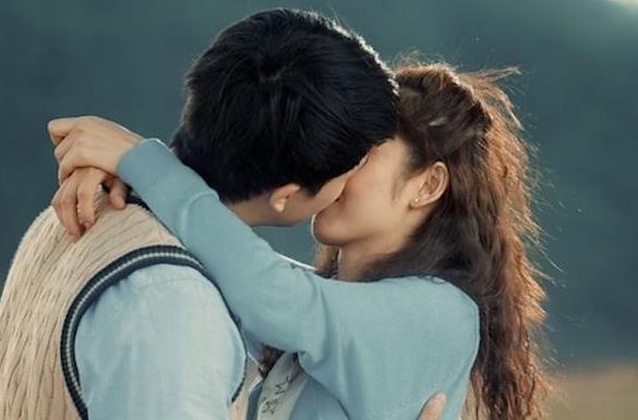 ‘That tuyet voi khi o ben em’ - cau chuyen ngon tinh nhieu so ho hinh anh