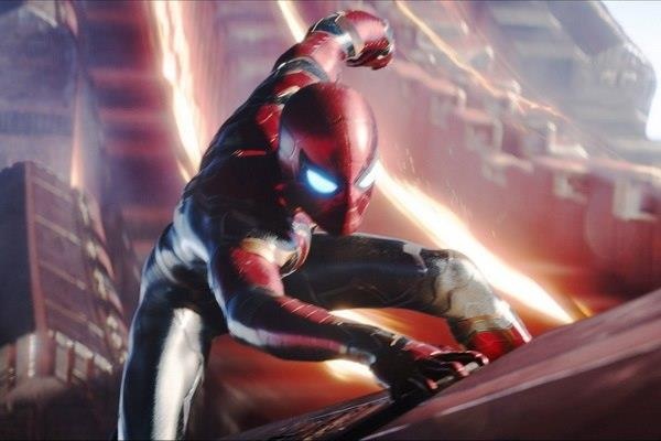 Nguoi Nhen se roi khoi Vu tru sieu anh hung Marvel? hinh anh
