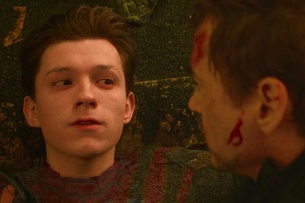 Roi Marvel, Spider-Man de lai day cam xuc o cac bom tan anh hung hinh anh