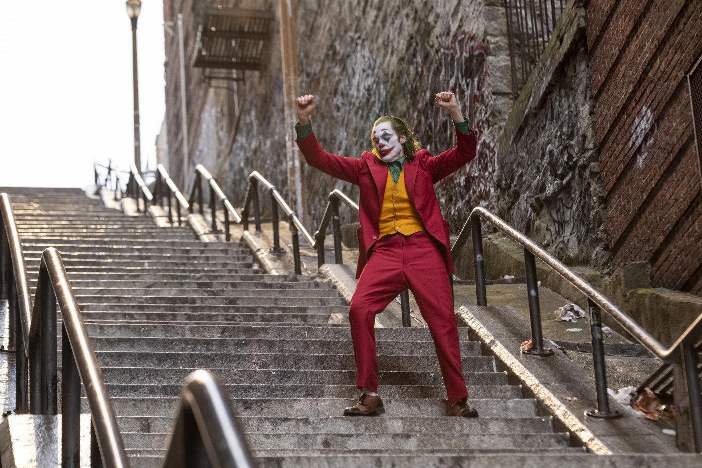 Trailer bo phim 'Joker' hinh anh
