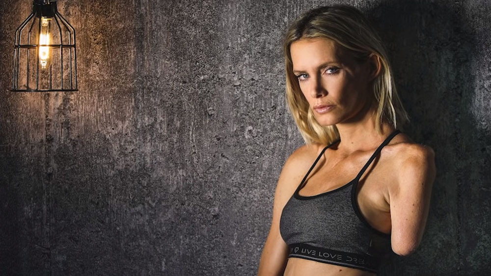 phim Resident Evil anh 1