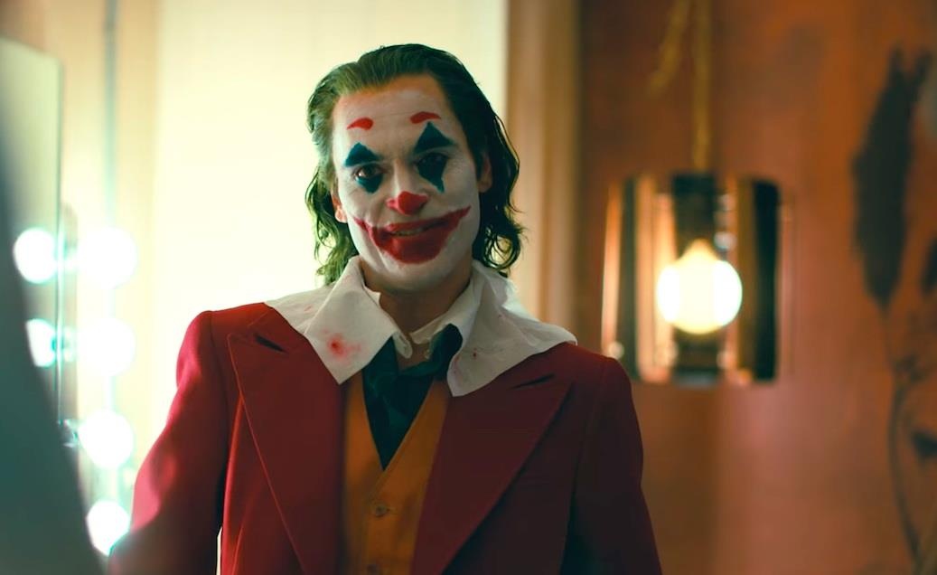 Nhung chi tiet thu vi an giau trong bo phim ‘Joker’ hinh anh