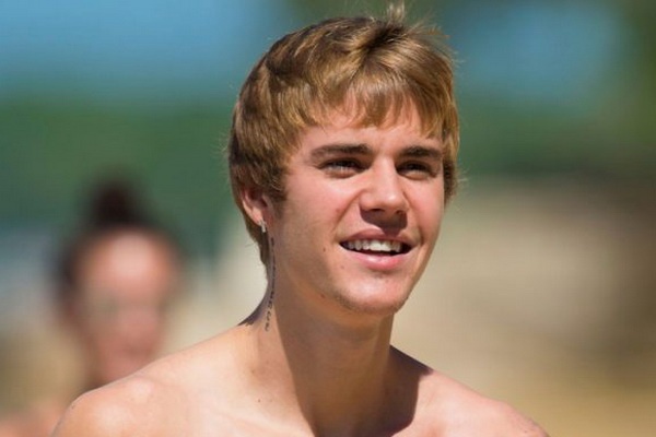 Justin Bieber up mo san pham am nhac moi cho nam 2020 hinh anh