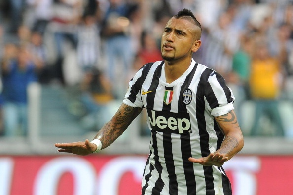 Vidal khien cac Manucian dau long hinh anh