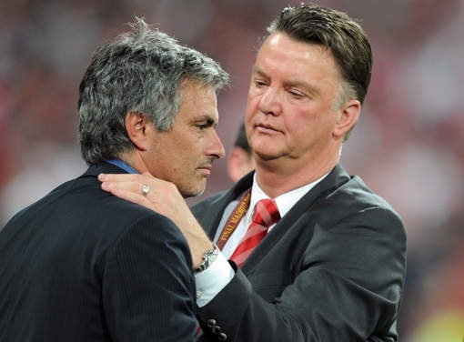 HLV Van Gaal khong muon gay han voi Mourinho hinh anh