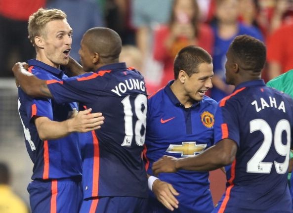 M.U thang tran thu 3 lien tiep tren dat My sau loat penalty hinh anh