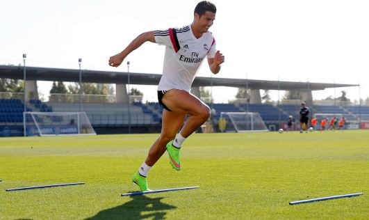 Mourinho noi khong voi Ronaldo hinh anh