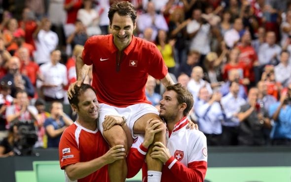 Federer phan khich khi giup Thuy Sy vao CK Davis Cup hinh anh
