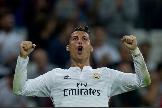 Bay cao cung Real, Ronaldo cho Mourinho ra ria hinh anh