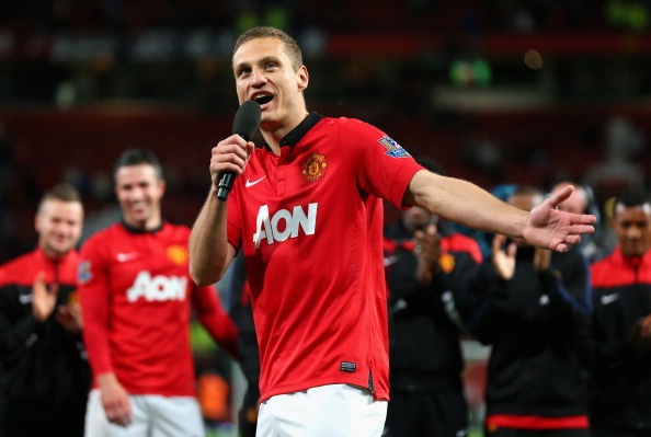 M.U bat ngo muon dua Vidic tro lai Old Trafford hinh anh