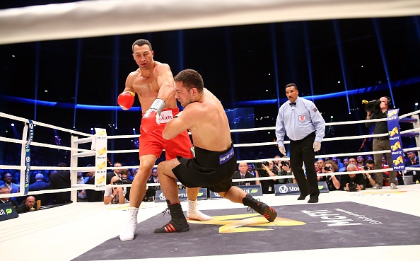 Dien bien man so gang giua Wladimir Klitschko va Kubrat Pulev hinh anh