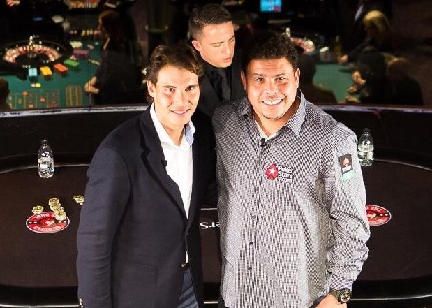 Ro beo thua Nadal trong tran poker tri gia 50.000 USD hinh anh
