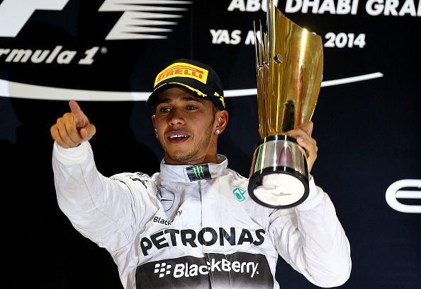 Hamilton lan thu 2 vo dich F1 the gioi hinh anh