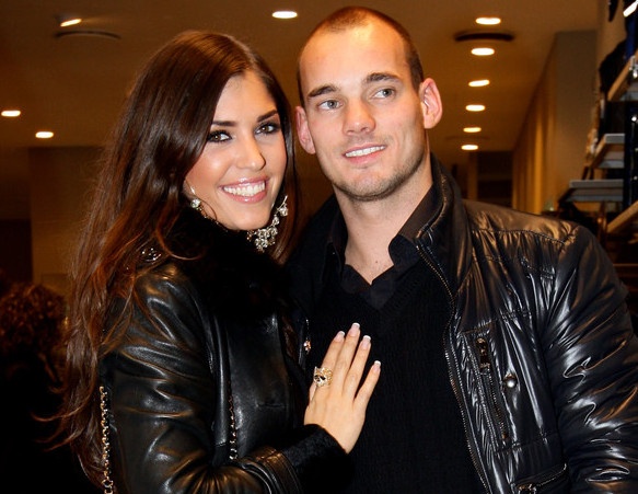 Vo chong Sneijder bi tinh nghi buon ma tuy hinh anh