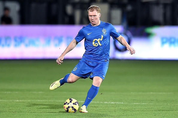 Cu dup dang cap cua Paul Scholes vao luoi Jens Lehmann hinh anh