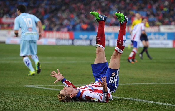 Atletico Madrid 2-0 Granada: Nhat nhoa Torres hinh anh