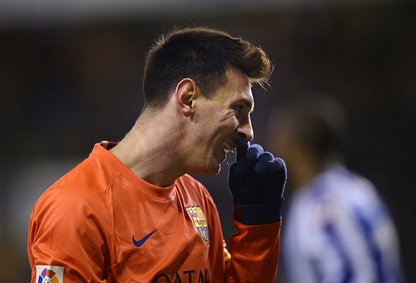 Courtois: ‘Chi co mot cach de Chelsea mua Messi’ hinh anh