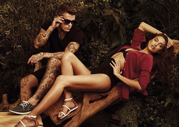 Bo cu Ronaldo nong bong ben trai la hinh anh