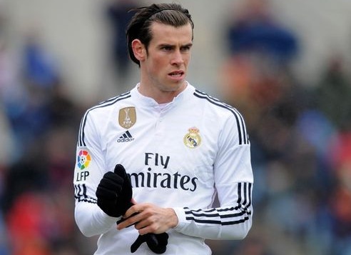 Bale co the ich ky tren san nhung hao phong ngoai doi hinh anh