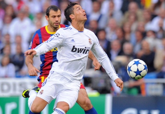 Sao Barca benh vuc Ronaldo vu to chuc sinh nhat hinh anh