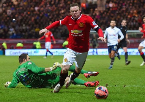 Rooney trang tron thua nhan nga vo kiem phat den hinh anh