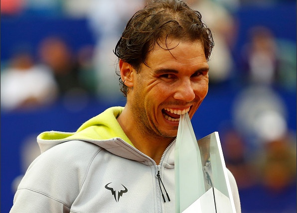 Nadal gianh danh hieu dau tien sau gan 9 thang hinh anh