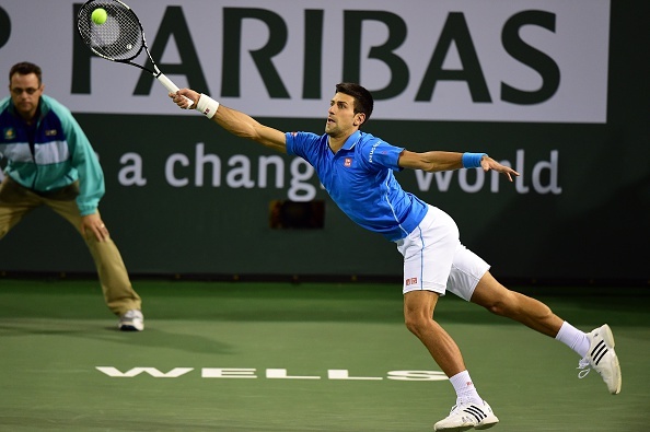 Vong 4 Indian Wells 2015: Djokovic 2-0 Isner hinh anh