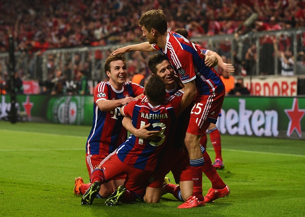 Bayern 6-1 Porto: 'Hum Xam' trut gian hinh anh