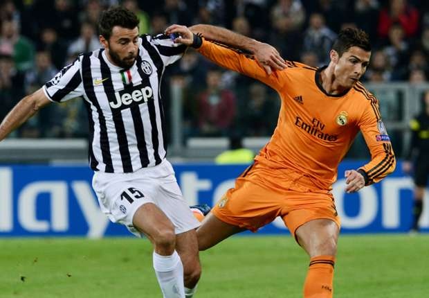 Trung ve Juve khong muon nghi den Ronaldo hinh anh