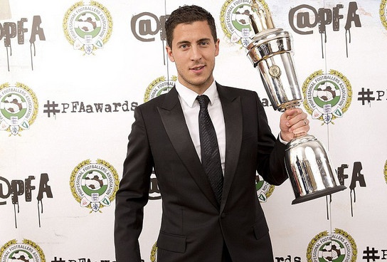 Hazard doat giai 'Cau thu hay nhat Premier League' hinh anh